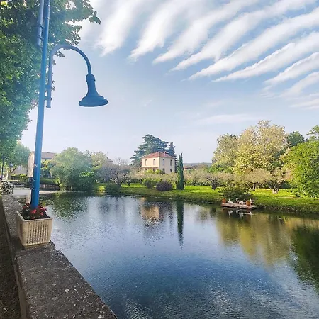 Lovely In Дом отдыха *